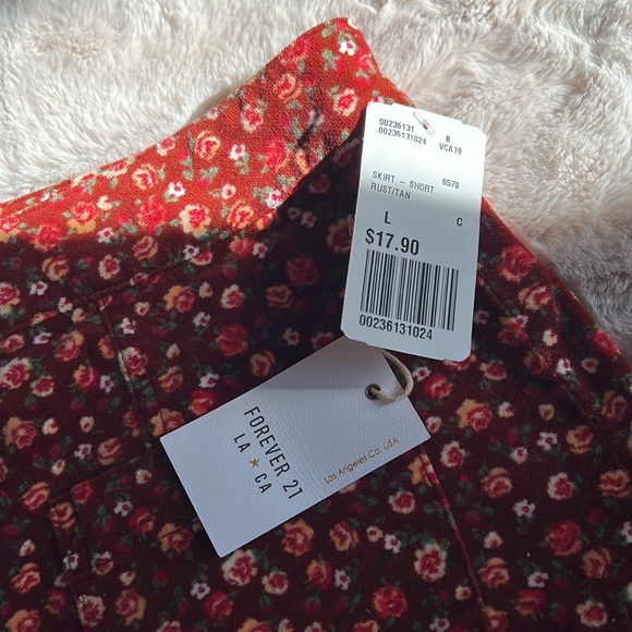 Fall skirt - Picture 3 of 5